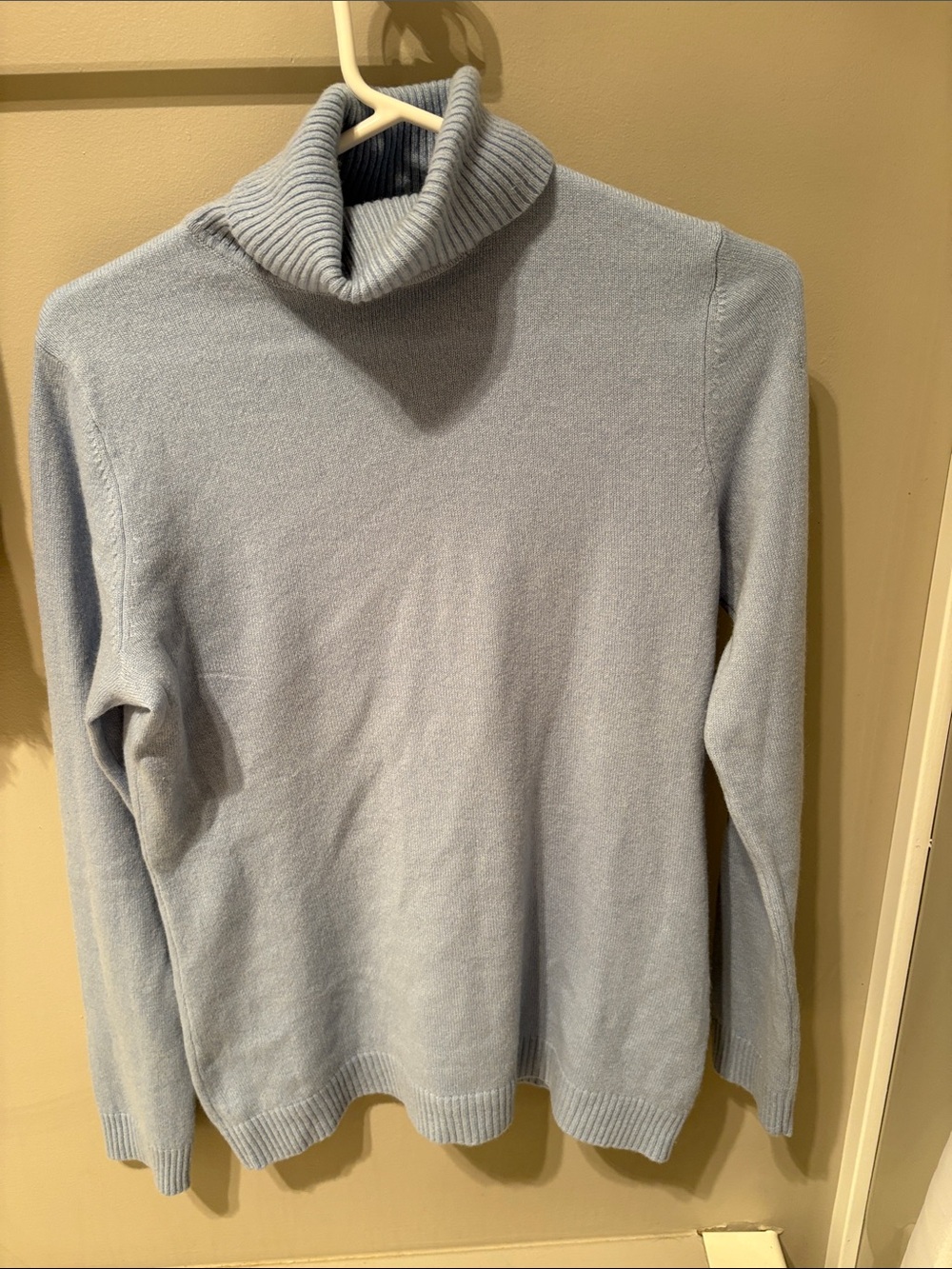 Cashmere Light Blue Sweater
